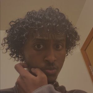 Meet your Posher, Ayaanle